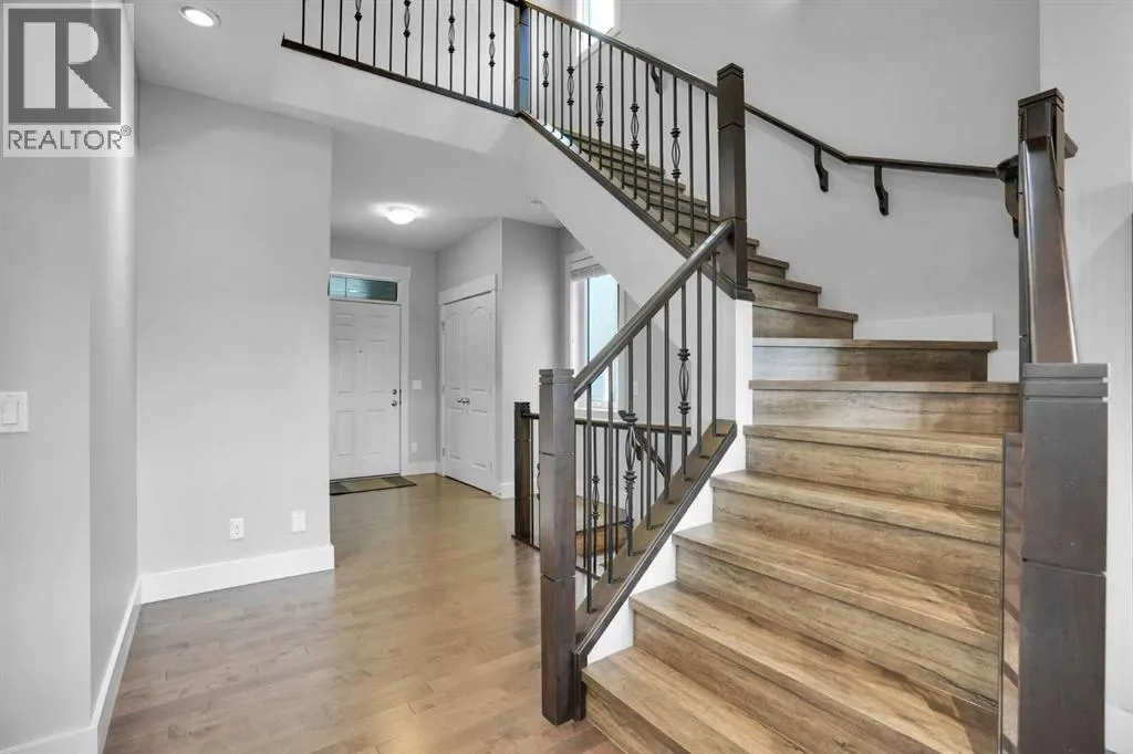 92 Masters Court SE