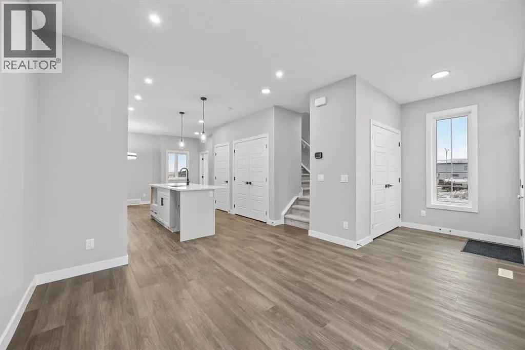 22 Ambleridge Avenue NW