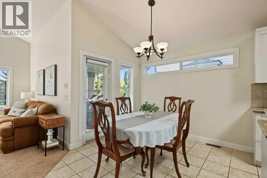 162 Brightonstone Landing SE