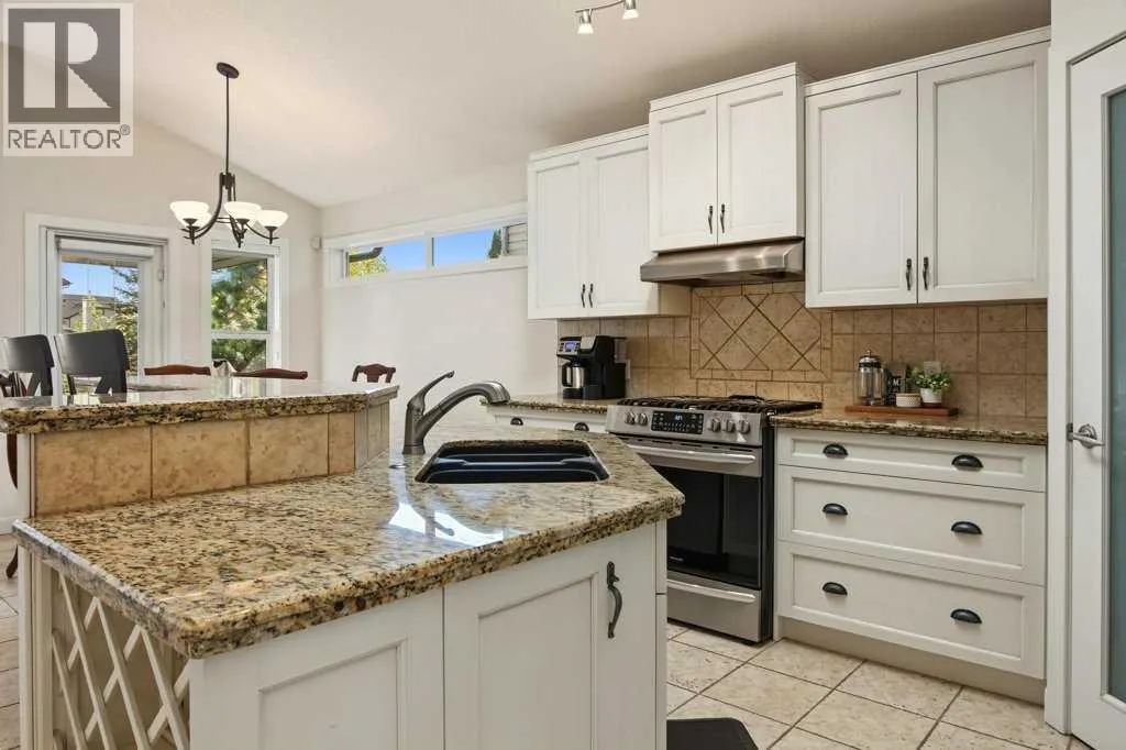 162 Brightonstone Landing SE