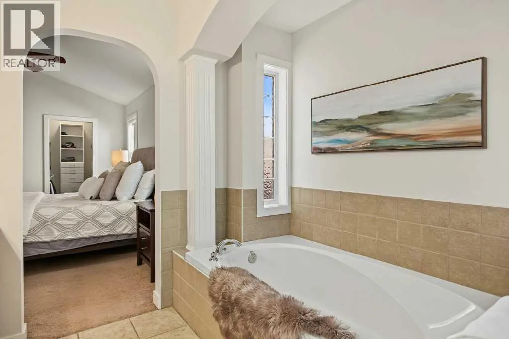 162 Brightonstone Landing SE