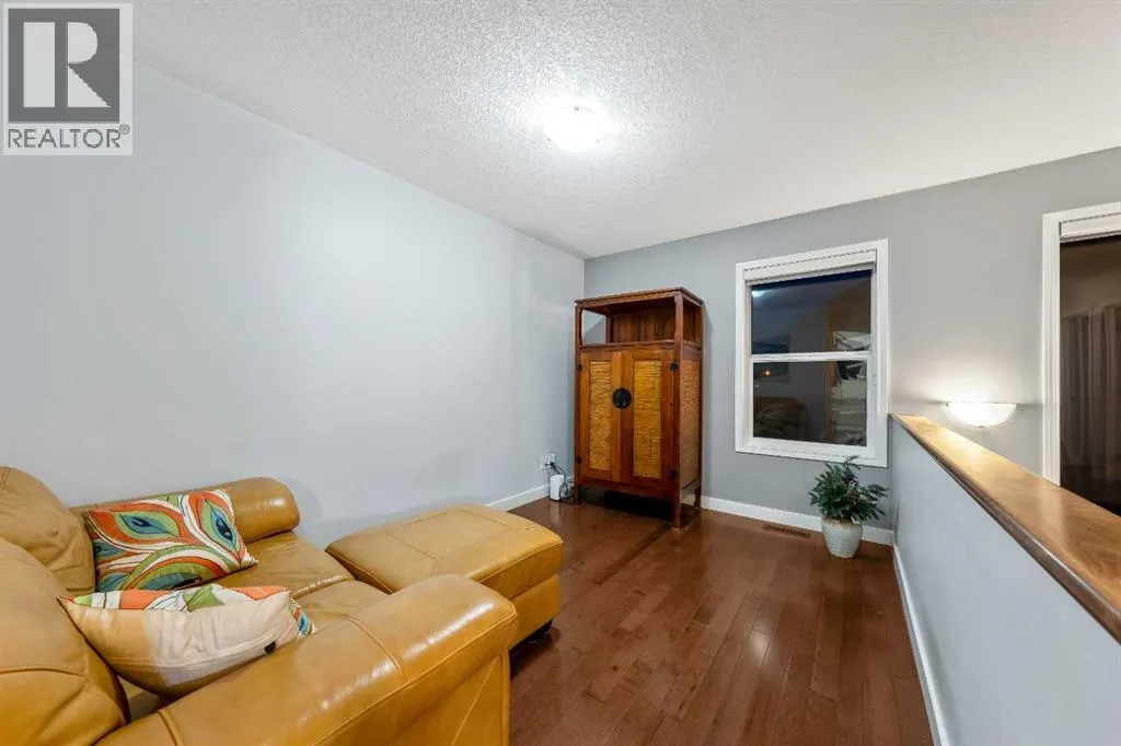 220 West Creek Landing