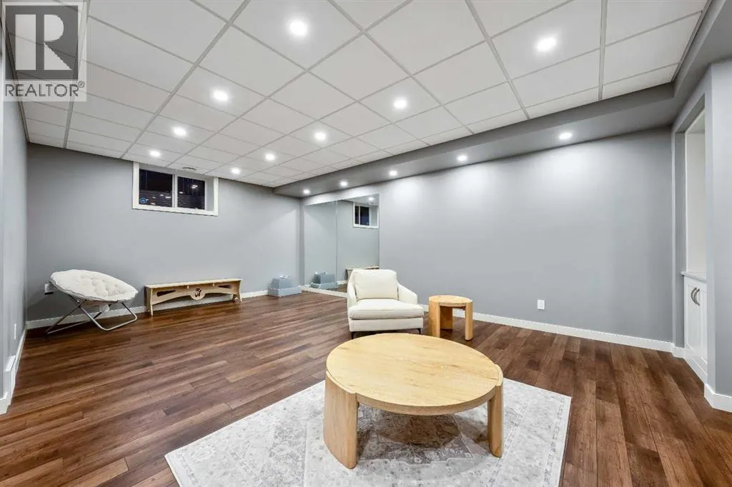 220 West Creek Landing