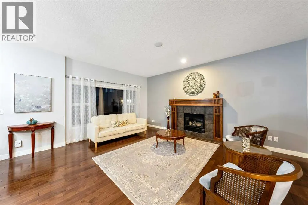 220 West Creek Landing