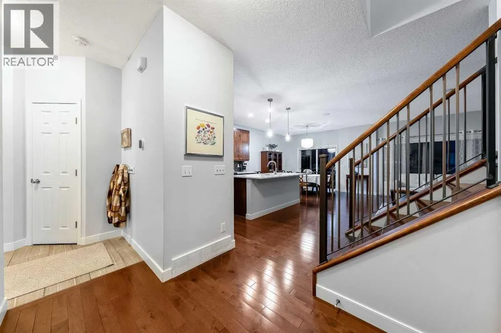 220 West Creek Landing