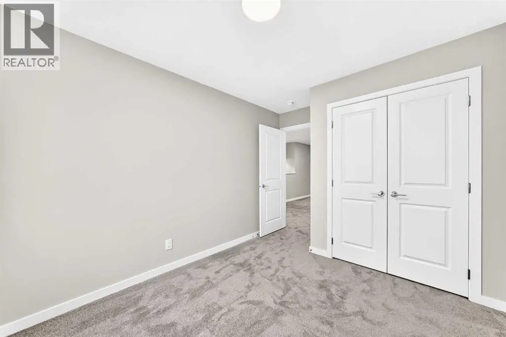 28 Mercado Road SE