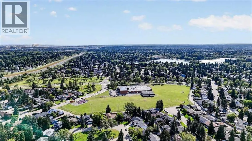 2310, 2310 Lake Fraser Green SE
