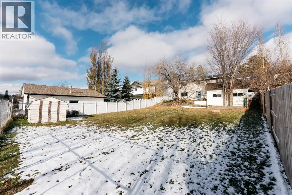 5051 56 Street