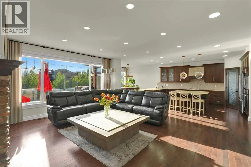 323 Aspen Glen Place SW
