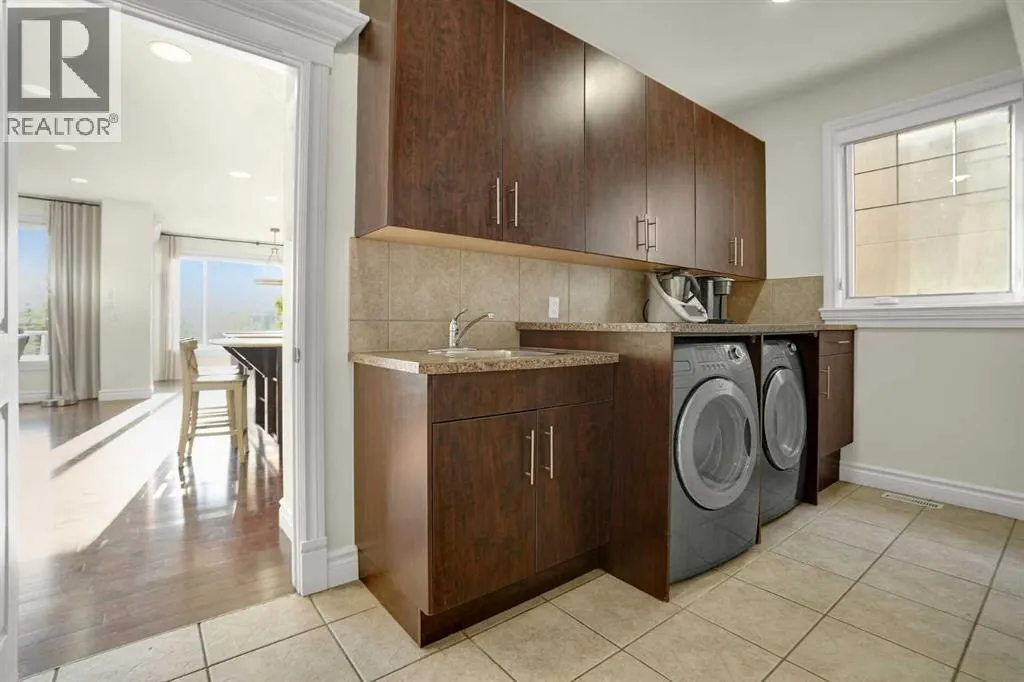 323 Aspen Glen Place SW