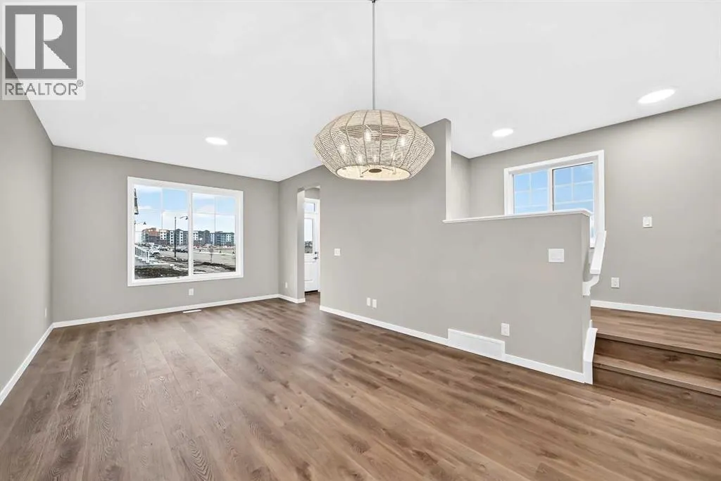 1213 Mahogany Boulevard SE