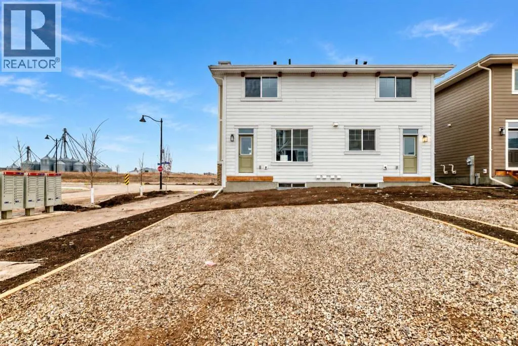 1213 Mahogany Boulevard SE
