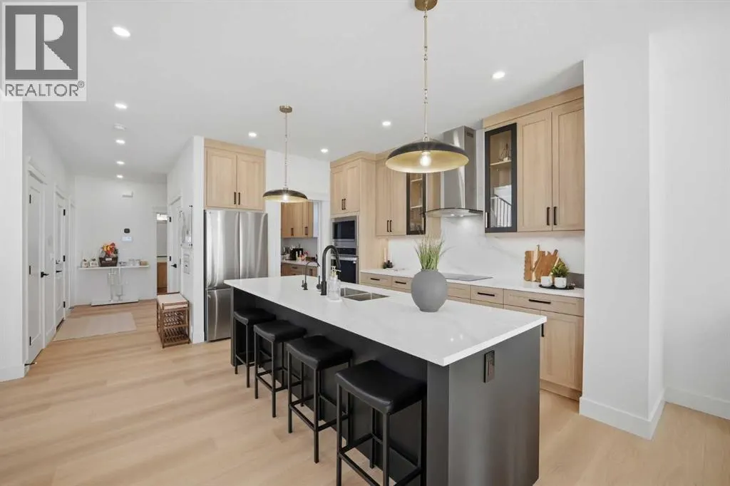 404 Edgefield Point