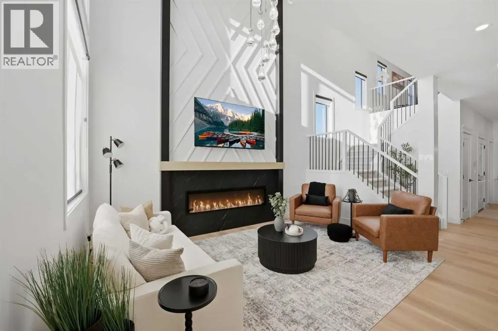 404 Edgefield Point
