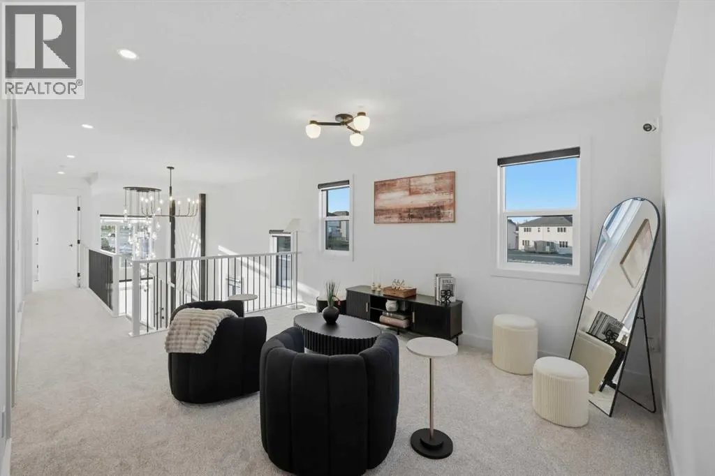 404 Edgefield Point