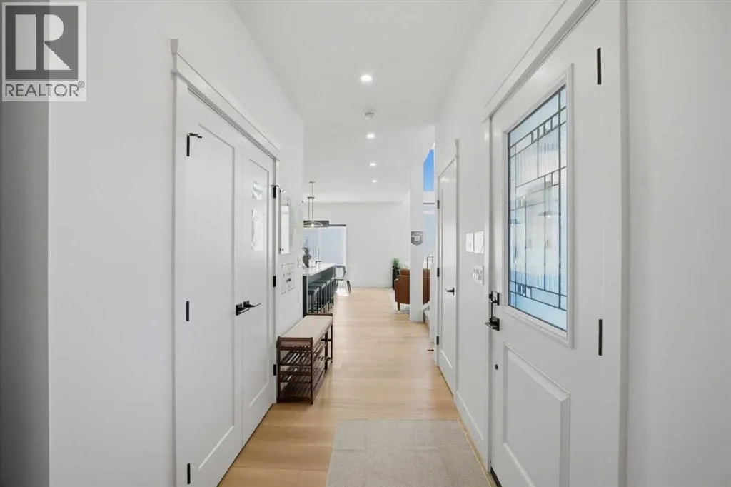 404 Edgefield Point