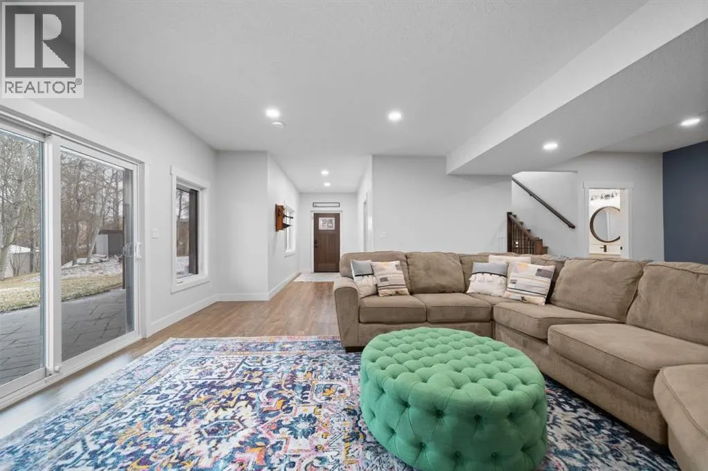 59 Lakeview Court