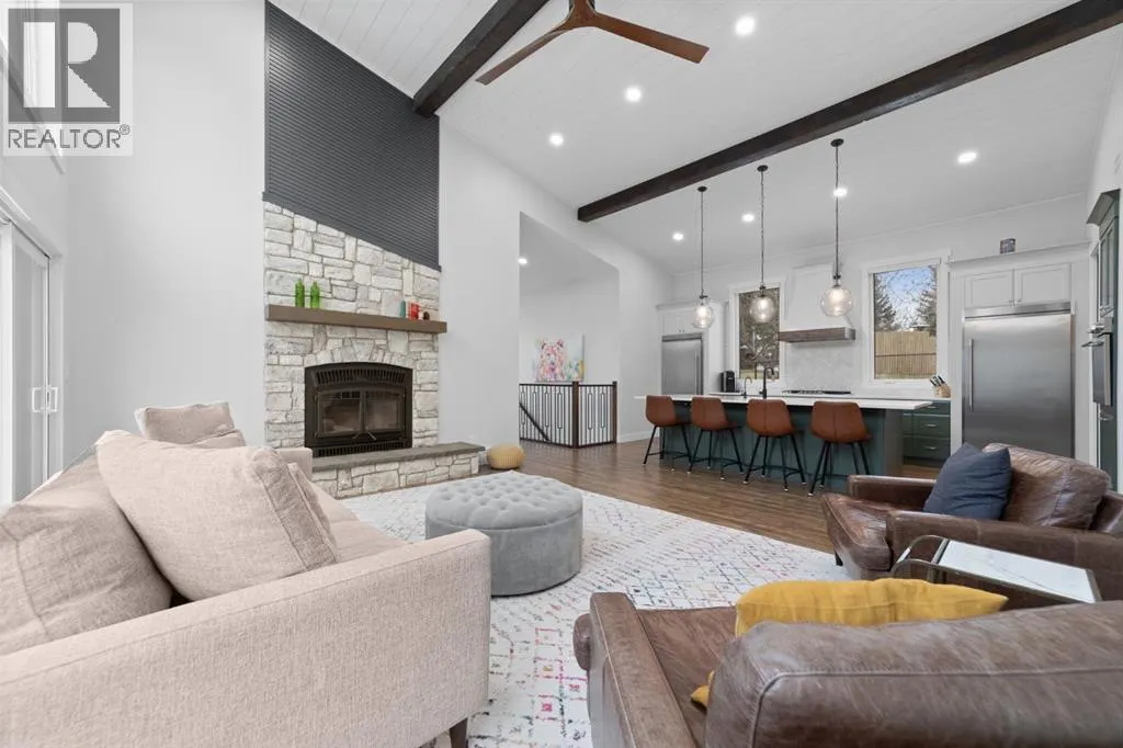 59 Lakeview Court