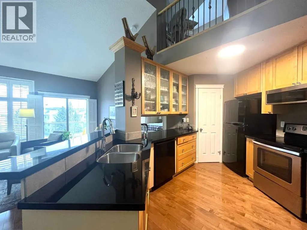 11 SPRINGBANK Terrace SW