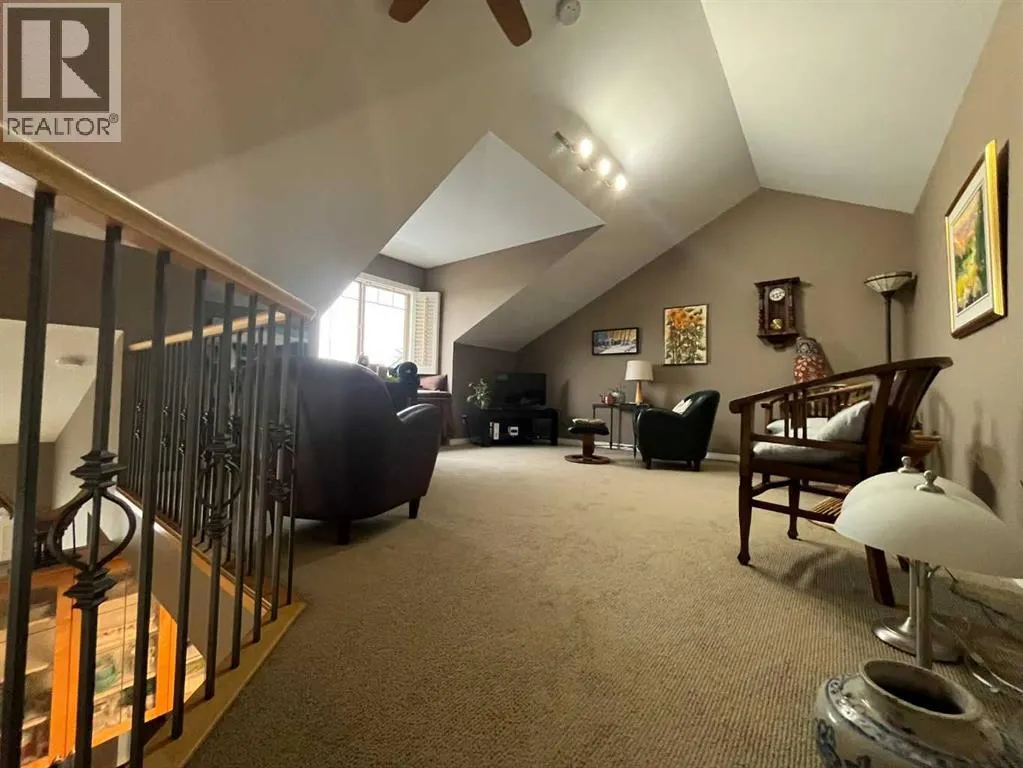 11 SPRINGBANK Terrace SW