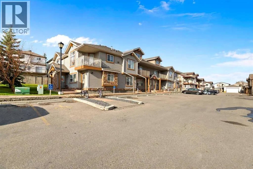 102, 70 Panatella Landing NW