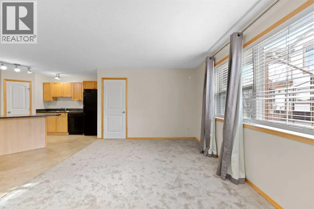 102, 70 Panatella Landing NW