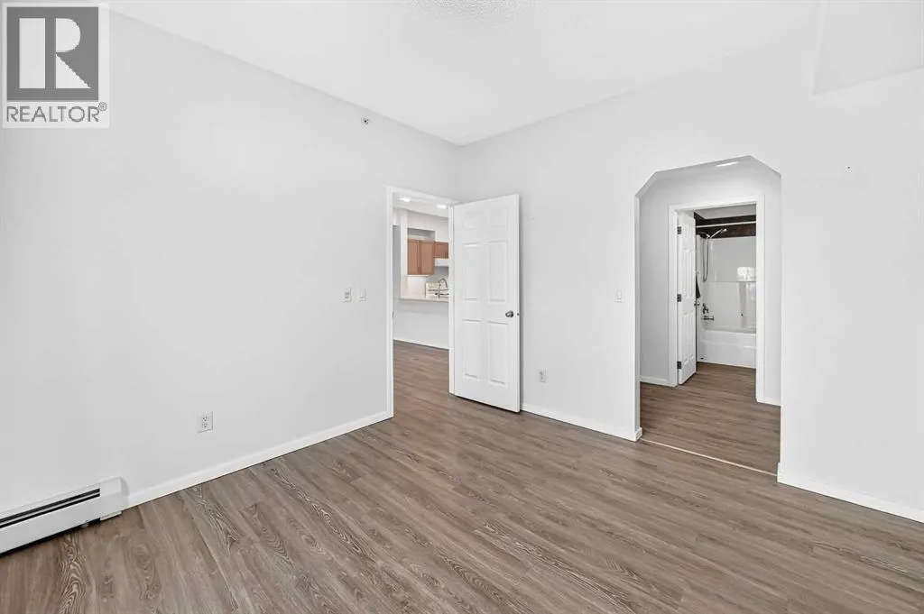 9307, 70 Panamount Drive NW