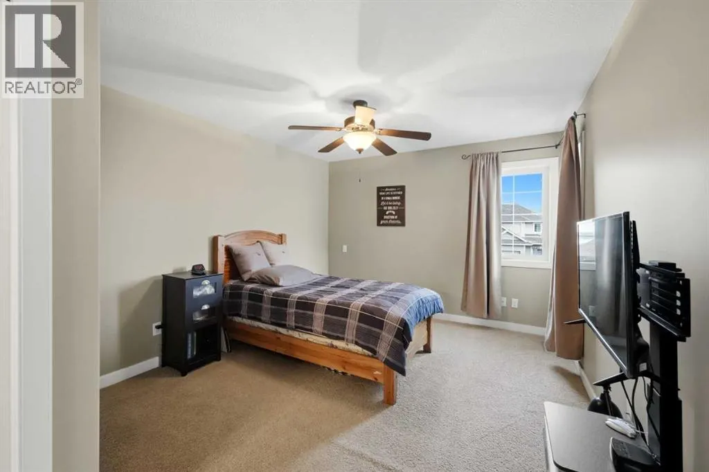 141 Larsen Crescent