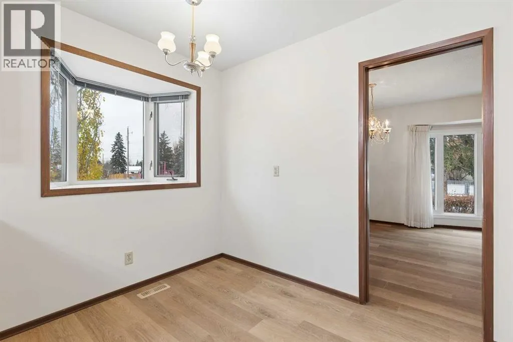 11104 Southdale Road SW