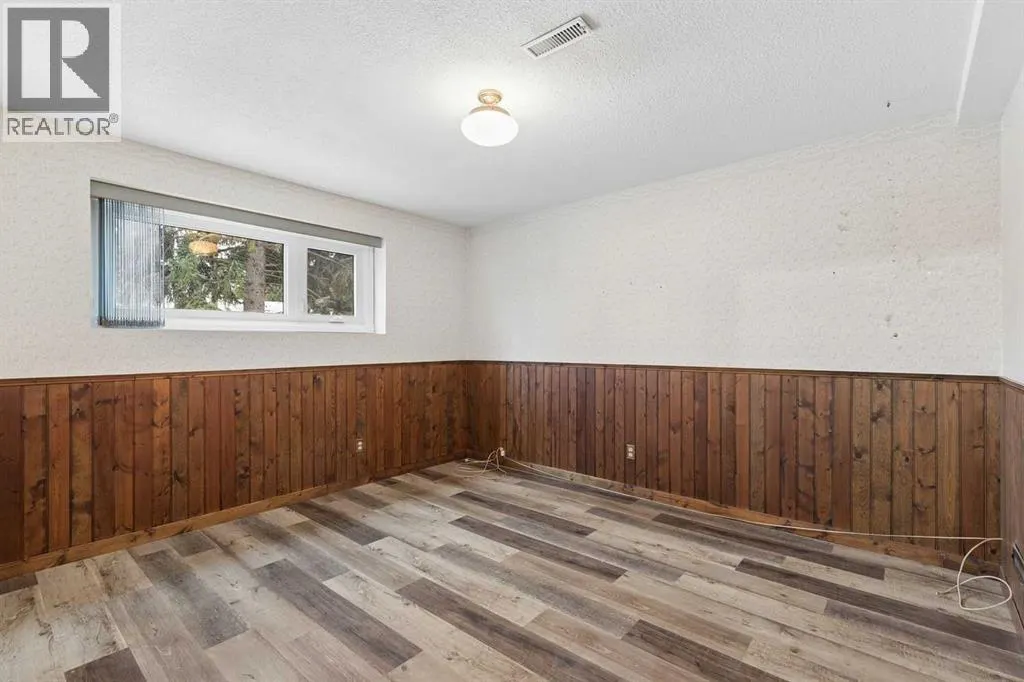 11104 Southdale Road SW