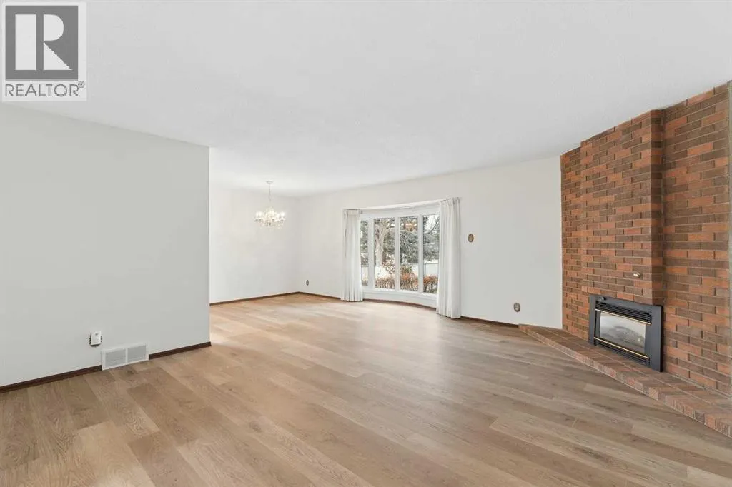 11104 Southdale Road SW