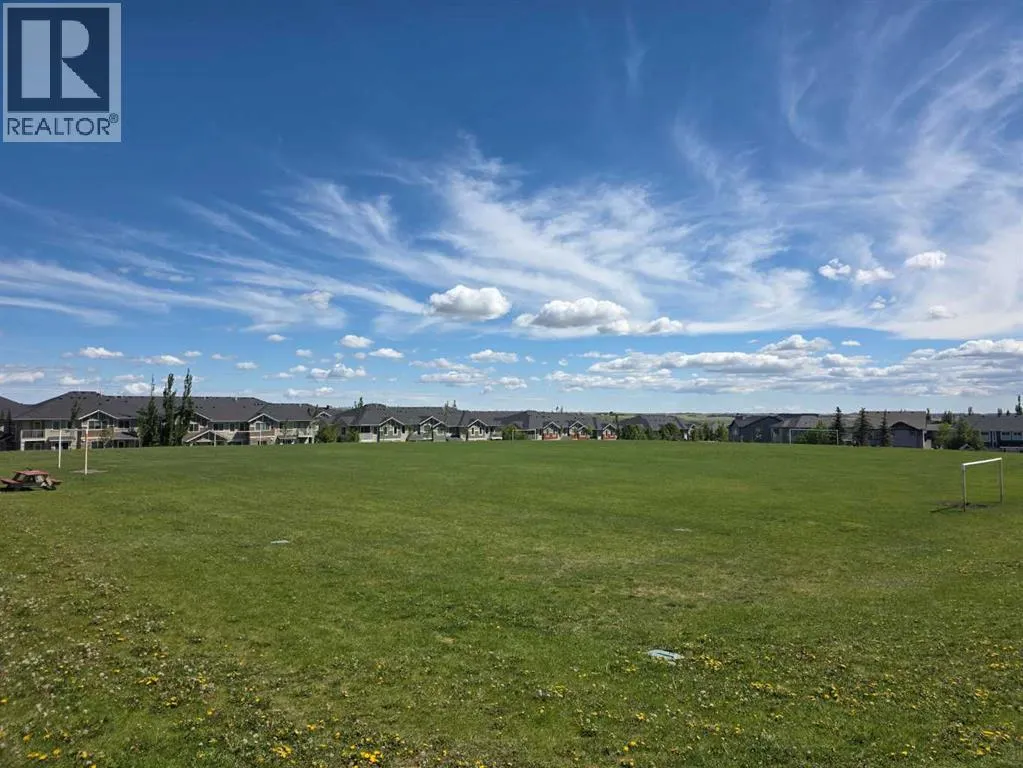 1707, 250 Sage Valley Road NW