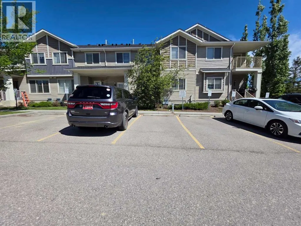 1707, 250 Sage Valley Road NW