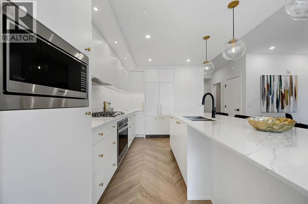 114, 8505 Broadcast Avenue SW