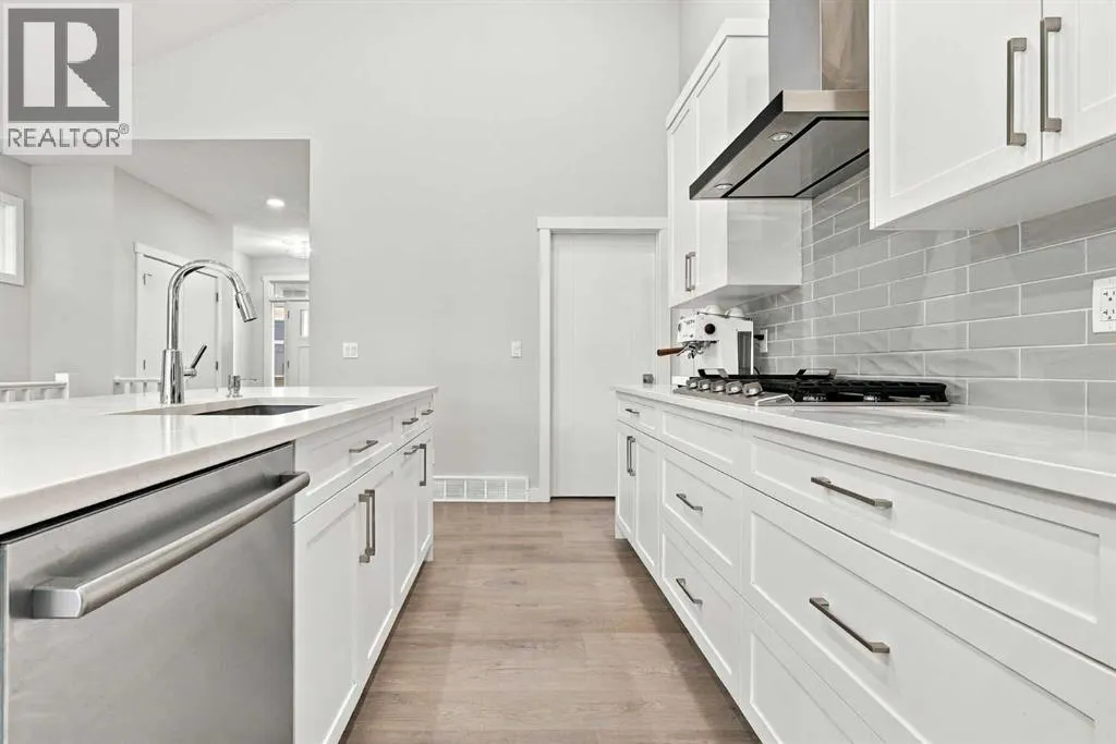 218 Cranbrook Park SE