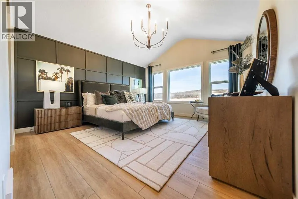 15 Northern Lights Crescent NW