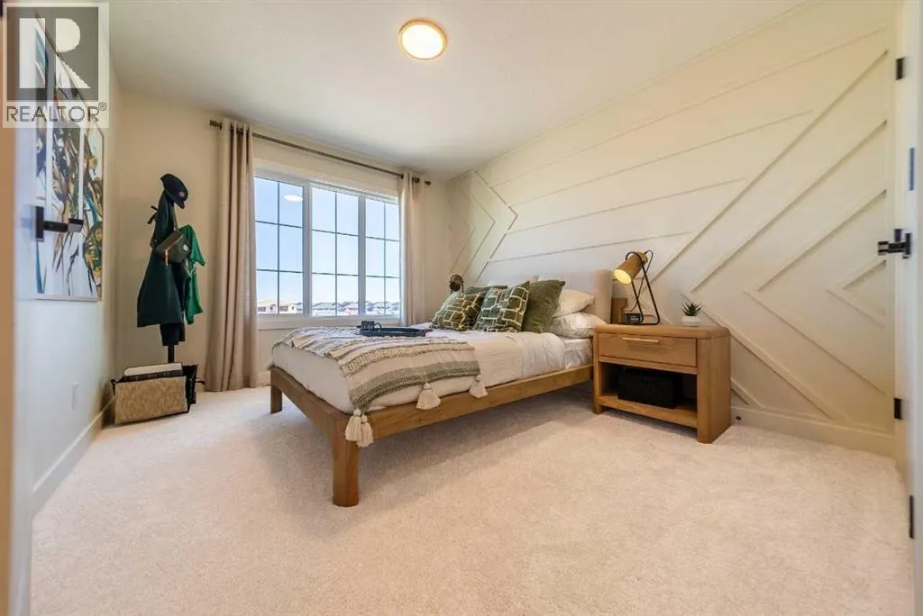15 Northern Lights Crescent NW