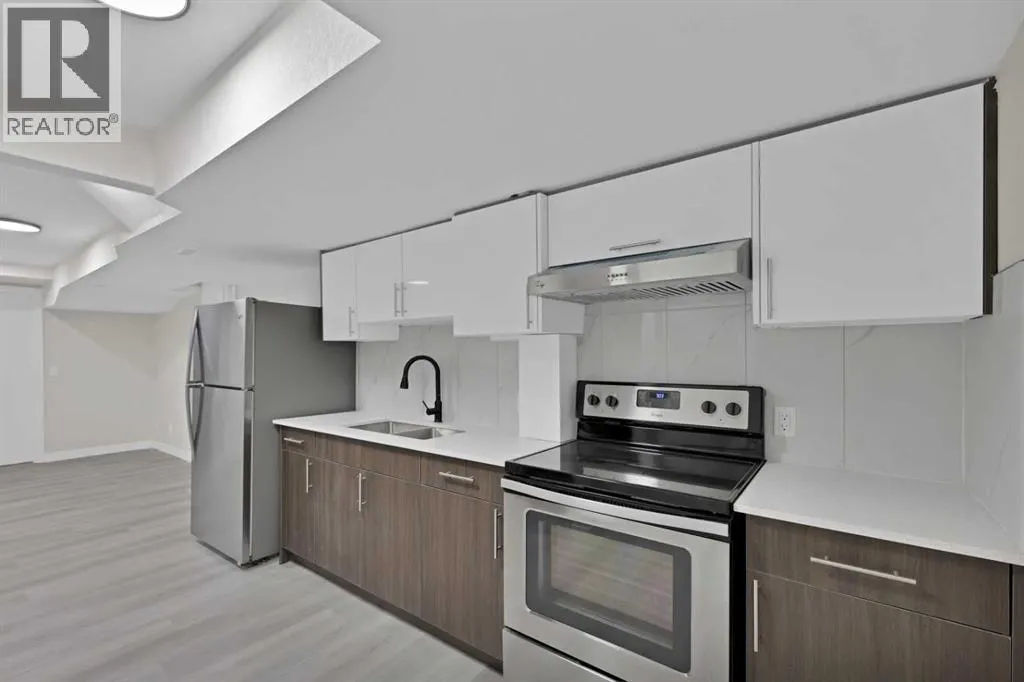 5 Martingrove Court NE