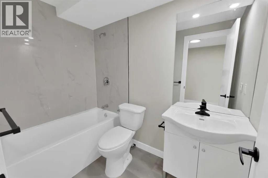 5 Martingrove Court NE