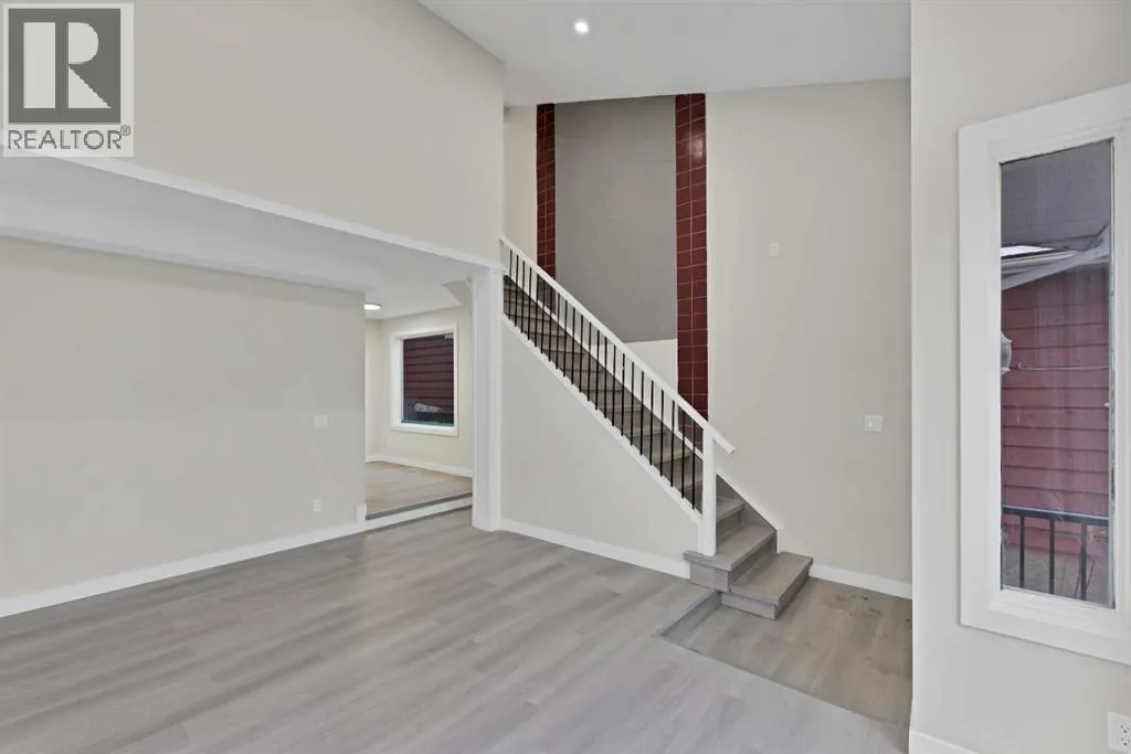 5 Martingrove Court NE