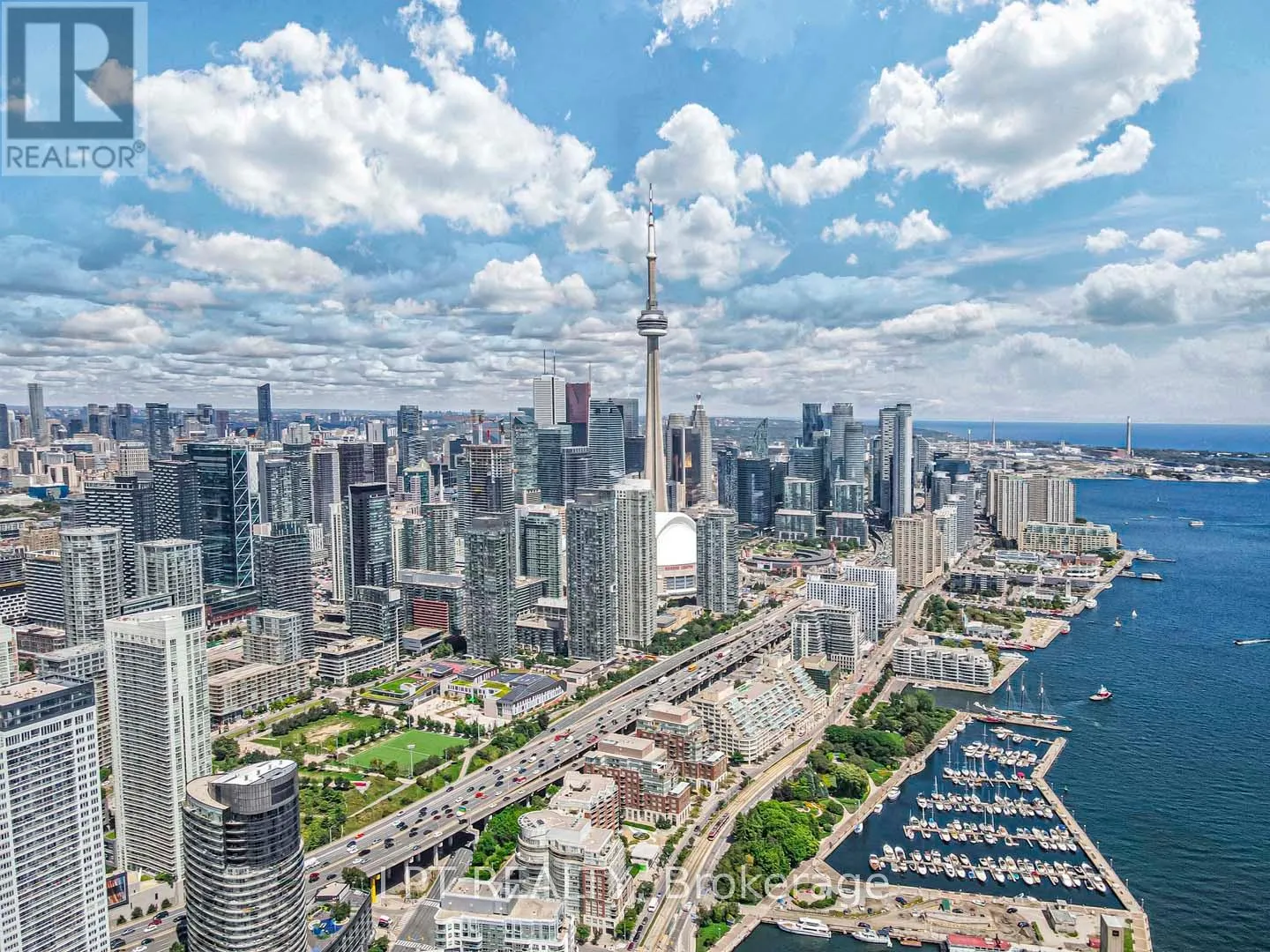217 - 215 FORT YORK BOULEVARD