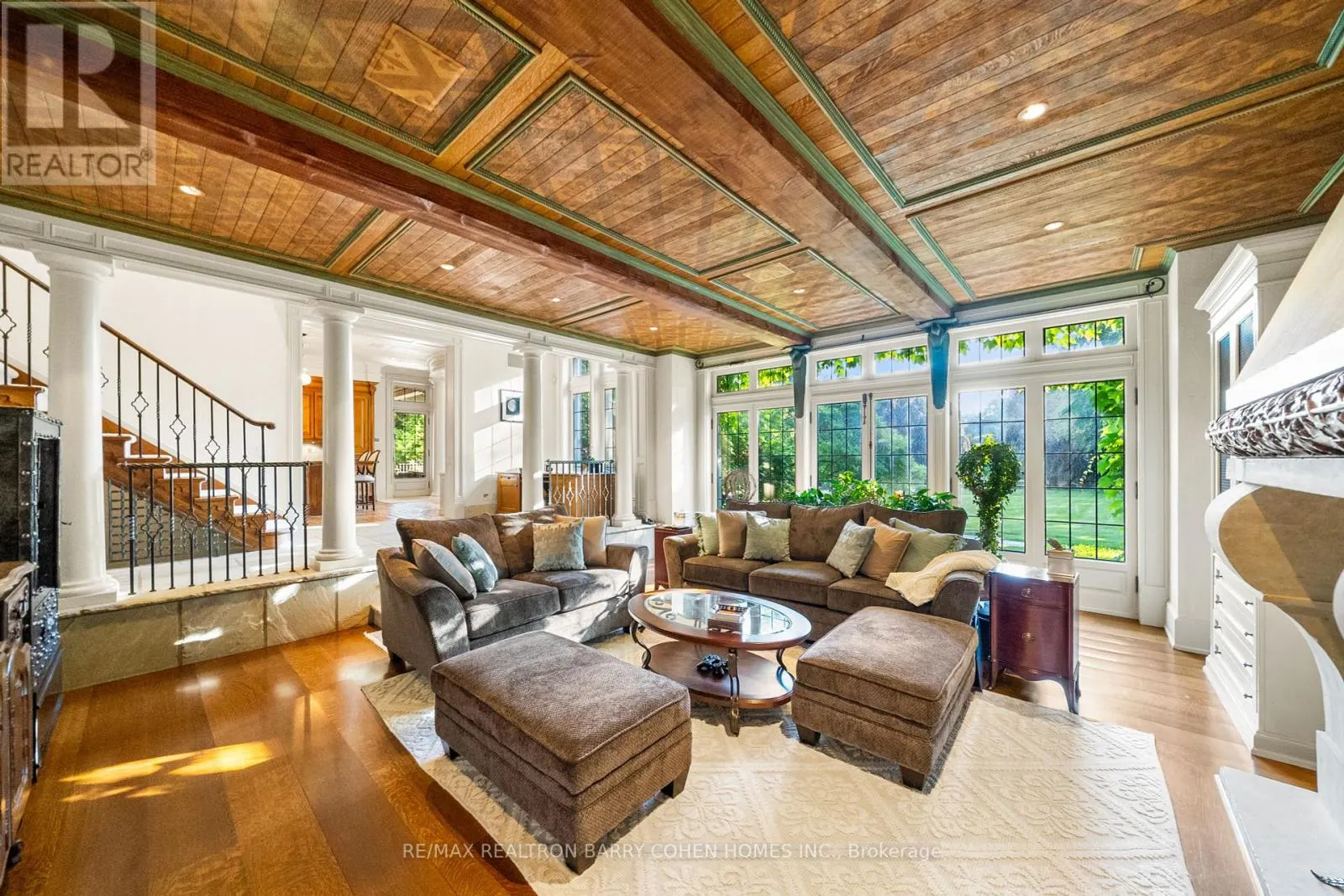 85 THE BRIDLE PATH