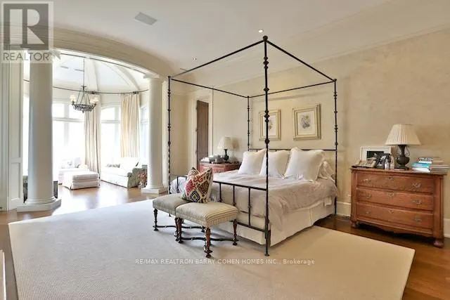 85 THE BRIDLE PATH