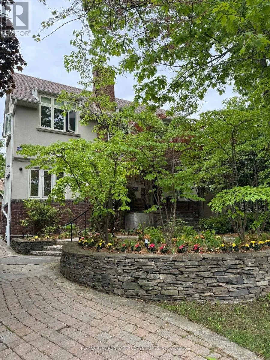 32 BEECHWOOD AVENUE