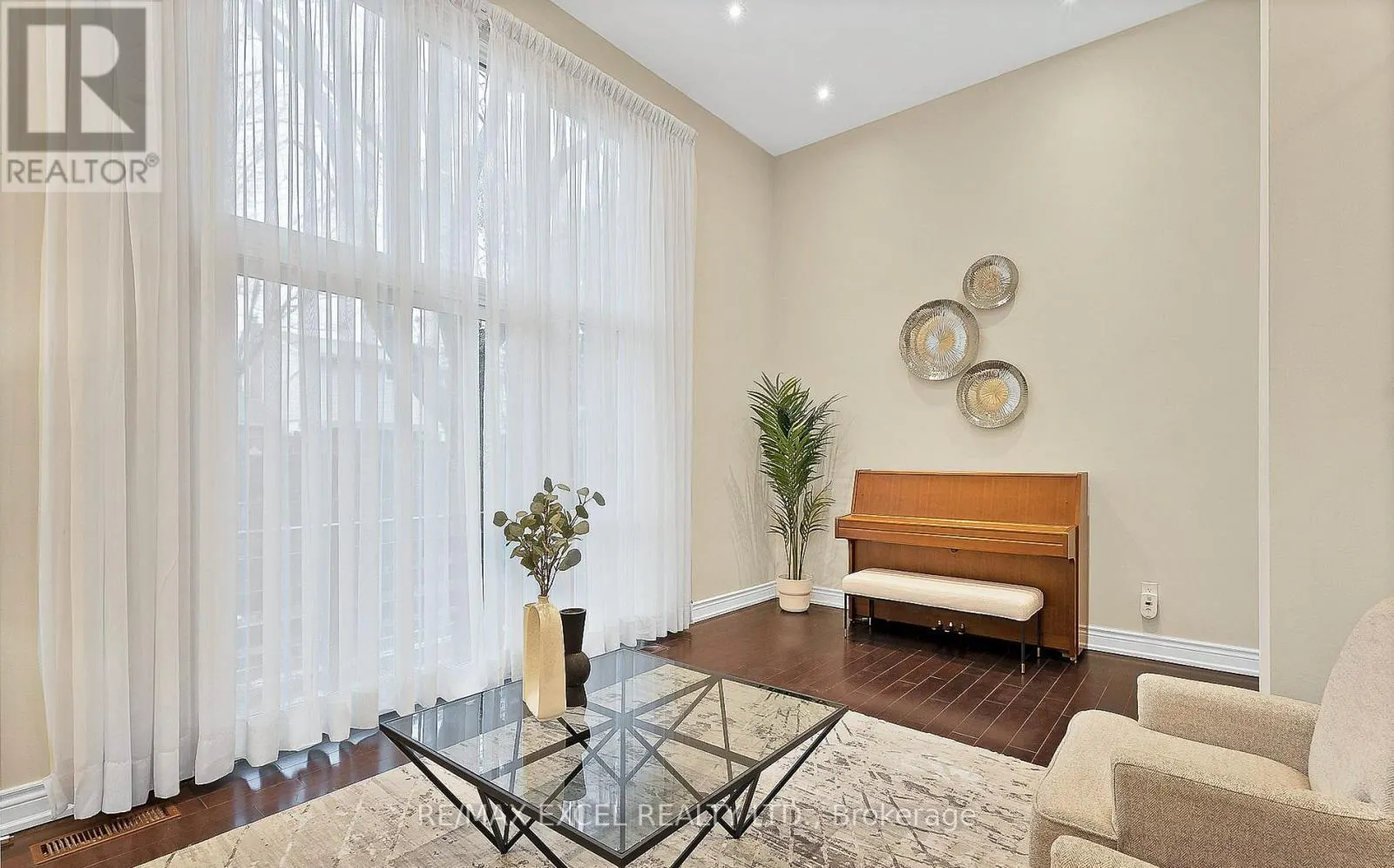 11 STONEDALE PLACEWAY