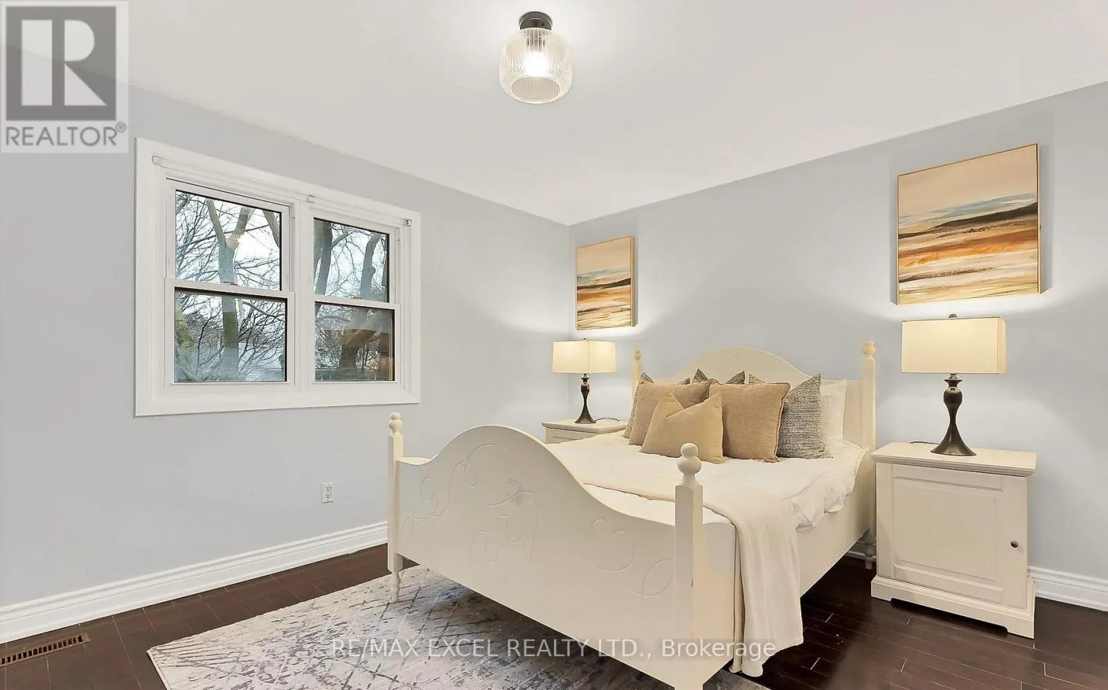 11 STONEDALE PLACEWAY