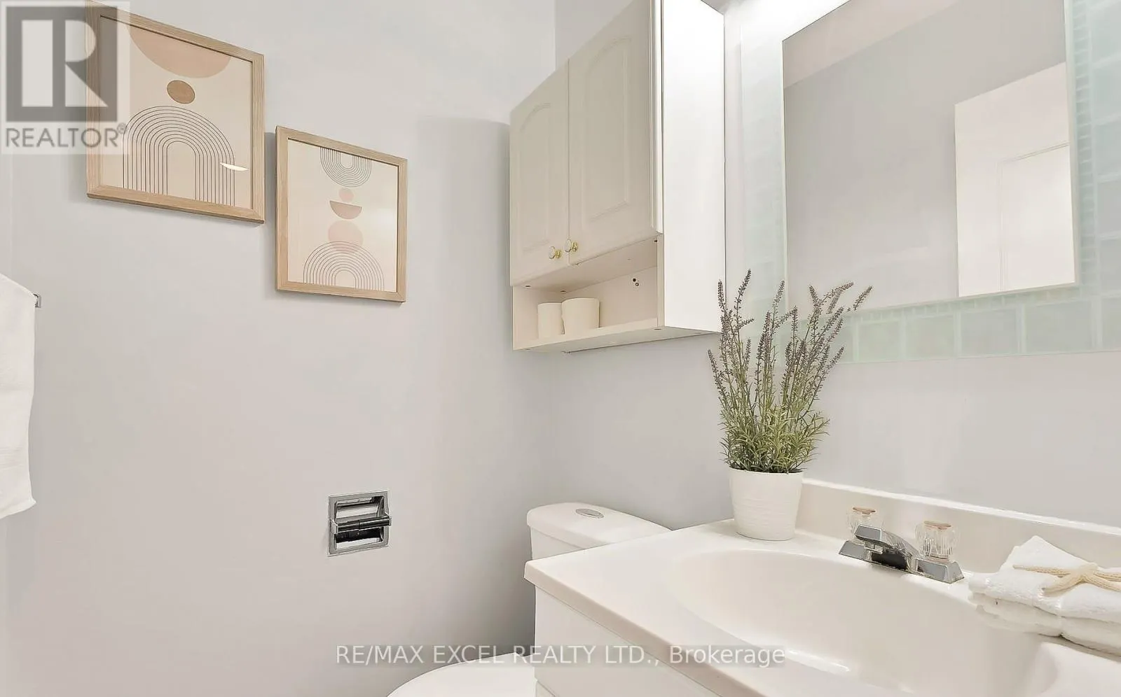 11 STONEDALE PLACEWAY