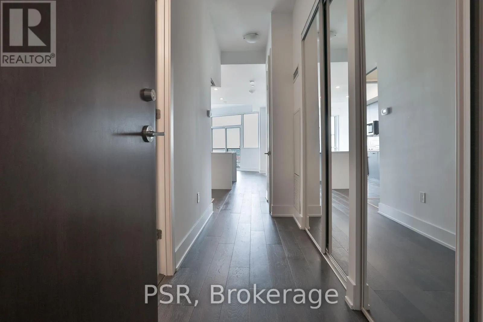 LPH05 - 38 IANNUZZI STREET