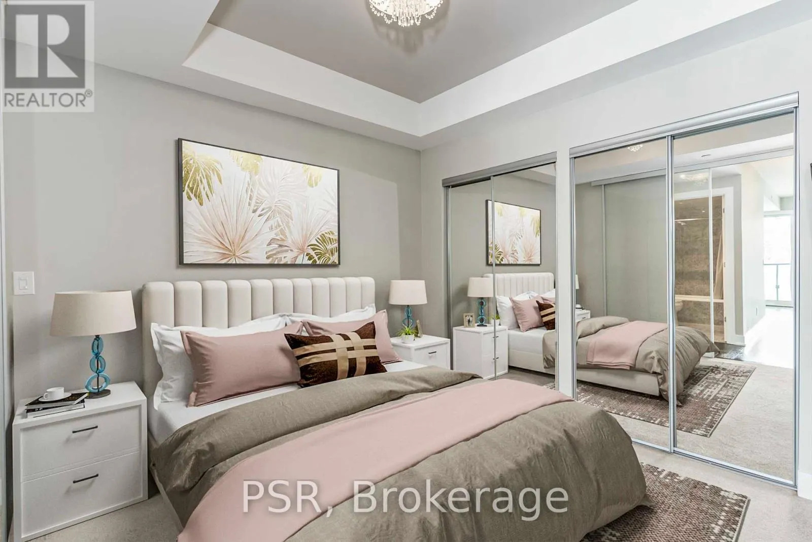 311 - 3018 YONGE STREET