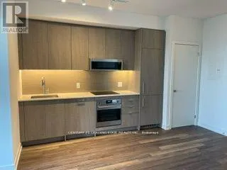 705 - 250 LAWRENCE AVENUE W